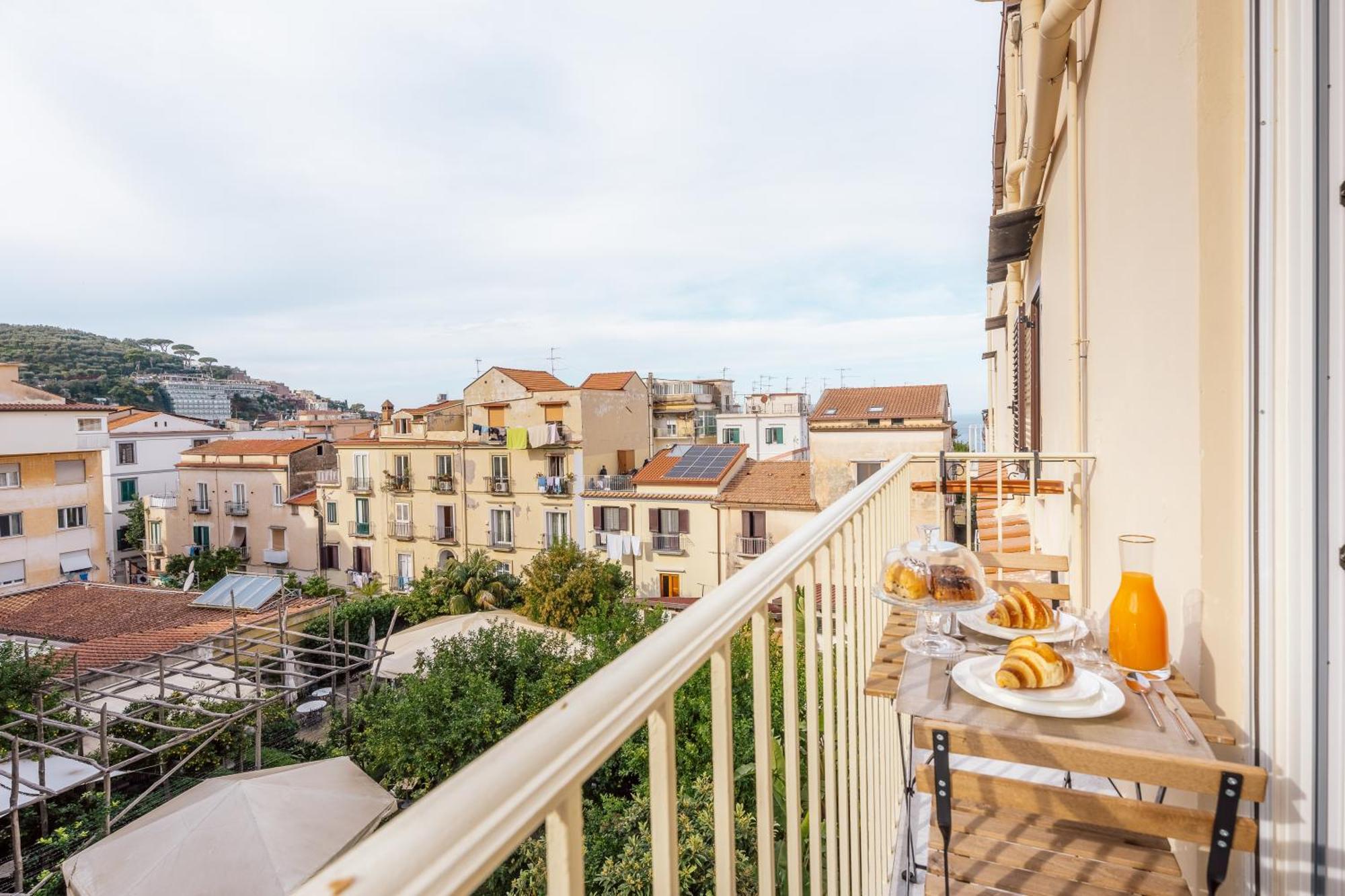 Casa E Arte Appartement Sorrento Buitenkant foto